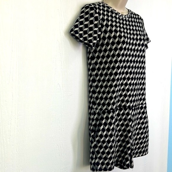 Zara - Trafaluc Black & White Geometric Short Sleeve Romper Jumper Short Size SM - Picture 3 of 12